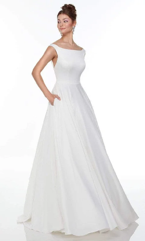 Halter wedding dressesAlyce Paris - 7054 Bateau Minimalist Voluminous Gown A-line Wedding Gown